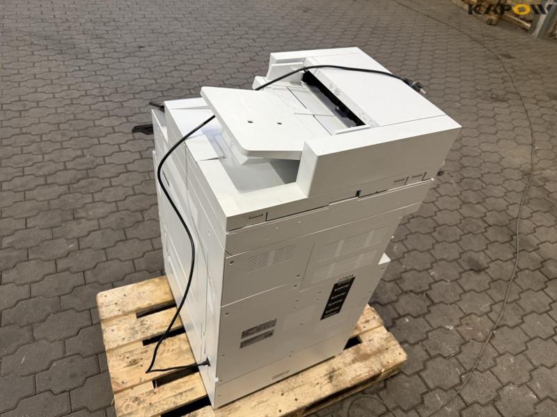 HP Color LaserJet Managed Flow MFP E87740z printer/copier 39