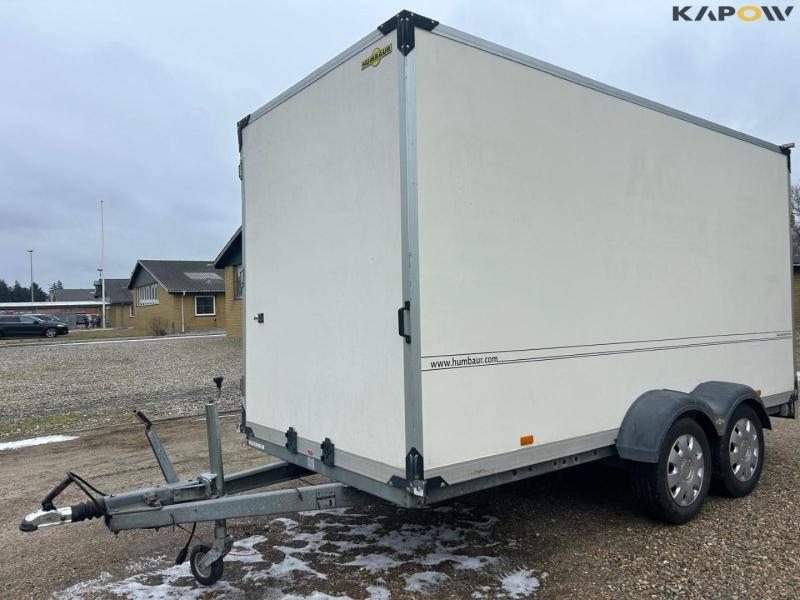 Humbaur closed trailer with workshop equipment 1
