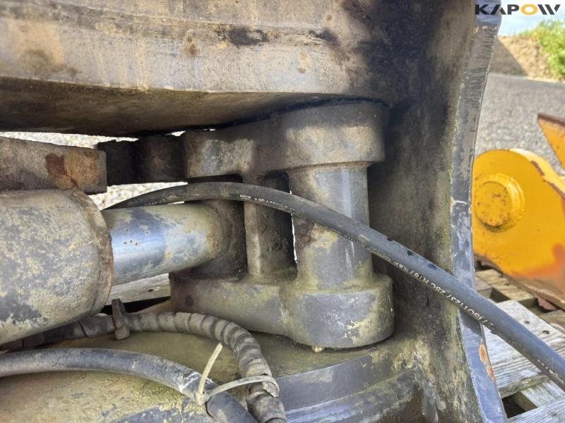 Quick hitch and Weld-on hitch 11