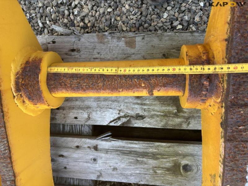 Quick hitch and Weld-on hitch 33