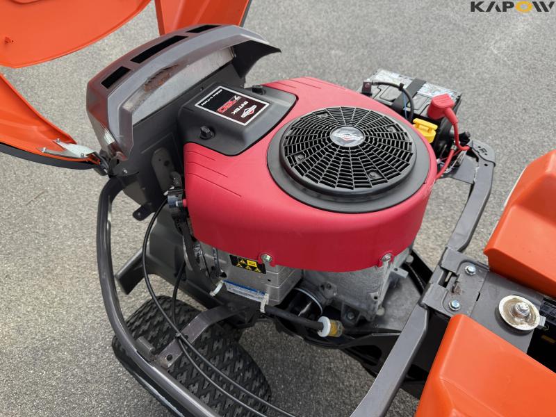 Husqvarna R214TC garden tractor 17