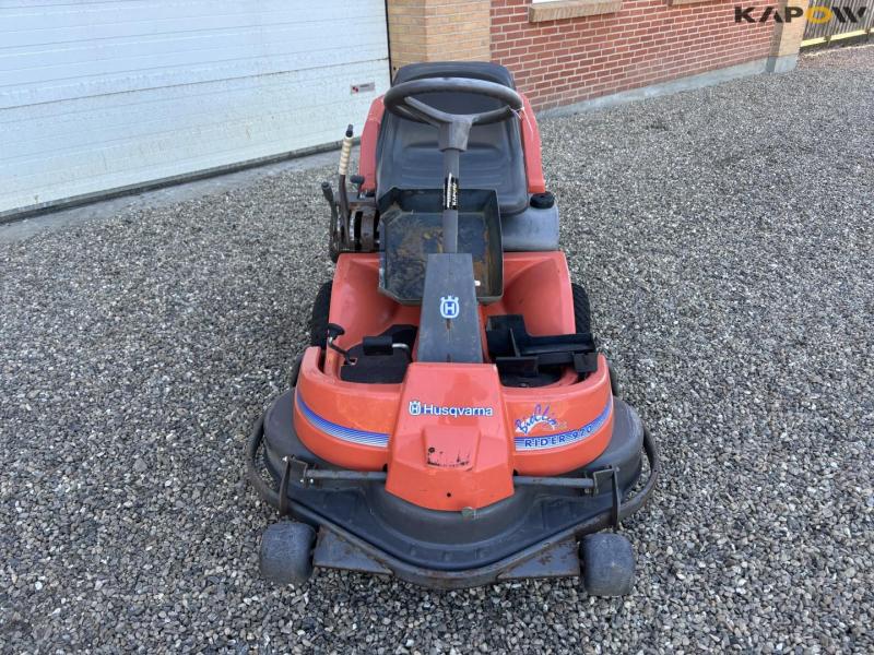 Husqvarna rider 970 lawn mower 2