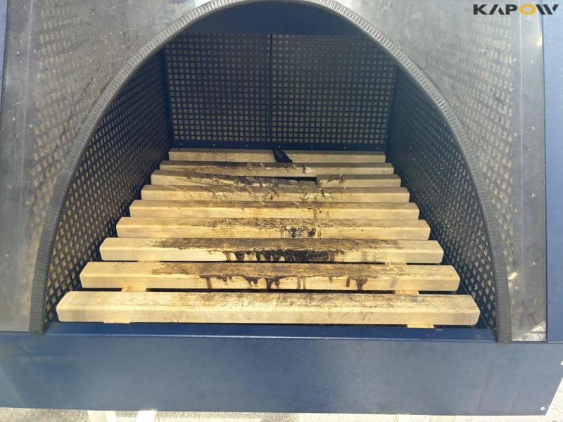 Husqvarna noise suppressor test cabinet for engine 11
