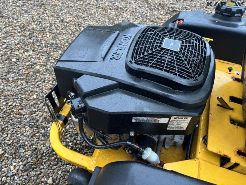 Hustler sports lawn mower 17