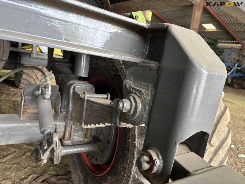 Hvamø 2 axle trailer with 2 way tipper 13