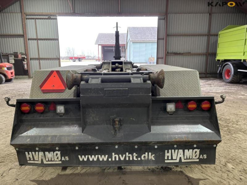 Hvamø hook lift with its own hydraulics 6