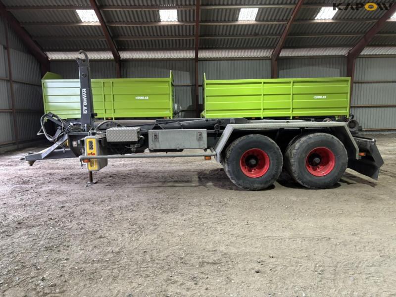 Hvamø hook lift with its own hydraulics 8