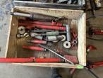 Hydraulic/air tools 18