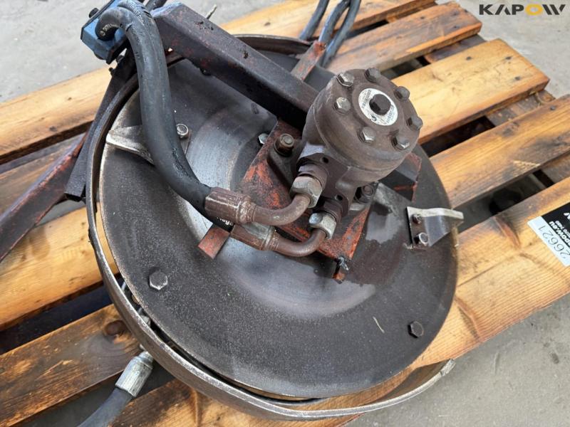 Hydraulic spreader 14