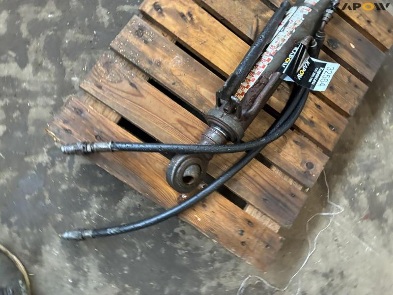 Hydraulic top link 2