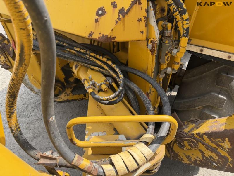 Hydrema 806 CLS backhoe loader 31