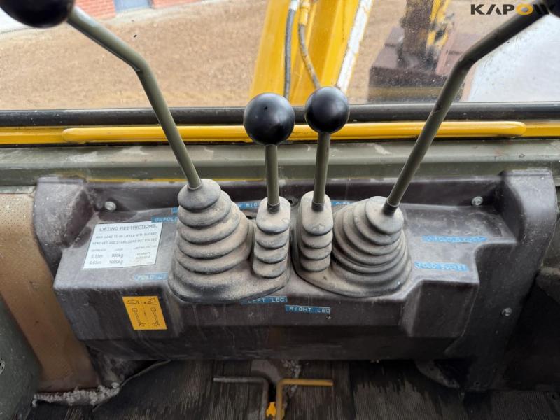 Hydrema 806 backhoe loader 61