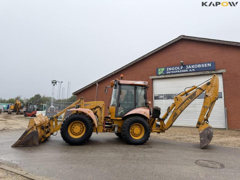 Hydrema 906D backhoe loader 8