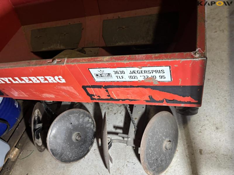 Hylleberg potato planter 2 rows 4