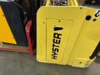 Hyster electric stacks 16