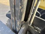 Hyster H3.0FT 3 ton forklift 16