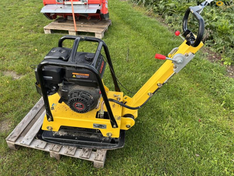 Hyundai plate vibrator 155 kg 7