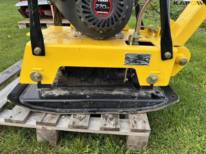 Hyundai plate vibrator 155 kg 8