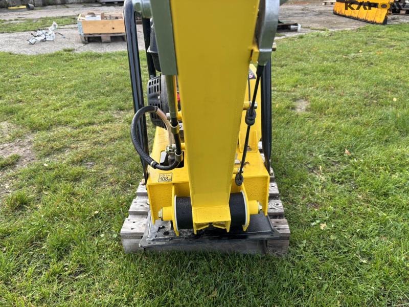 Hyundai plate vibrator 155 kg 20