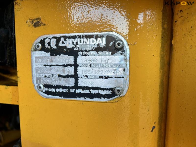 Hyundai HL757-7A wheel loader 25