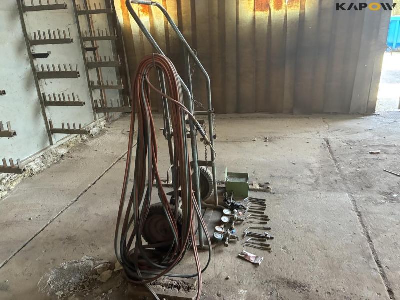 Oxygen and gas set - without bottles 2