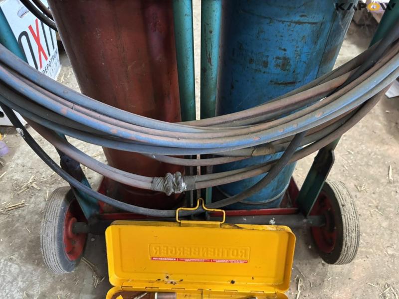 Oxygen and gas set with cart 12