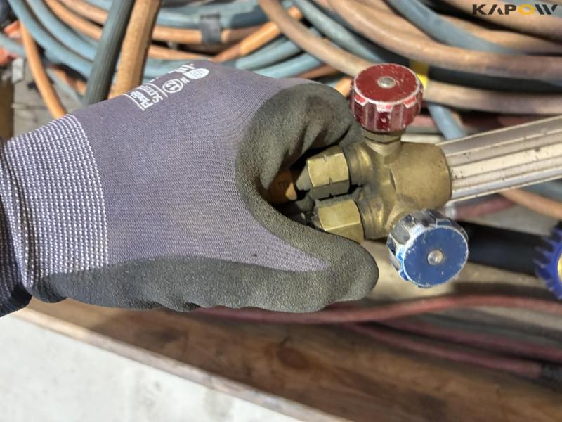 Oxygen and gas set 10