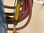 Oxygen and gas set 27