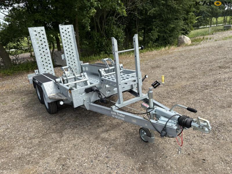Indespension Ad27bt machine trailer 2700 kg 3