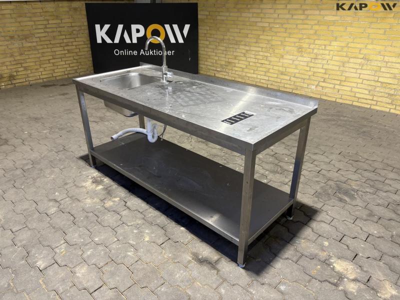 Industrial sink 1