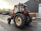 International 844 XL tractor 7