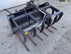 Intertech grab handle with Eurotrac hitch 3