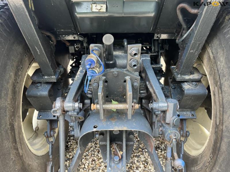 Iseki TG5390 compact tractor 23