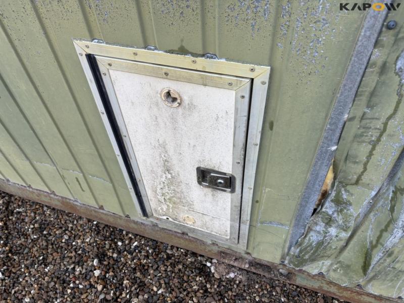 Insulated container office 18