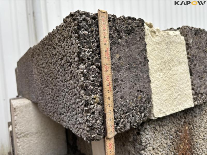 Insulated Leca blocks 11