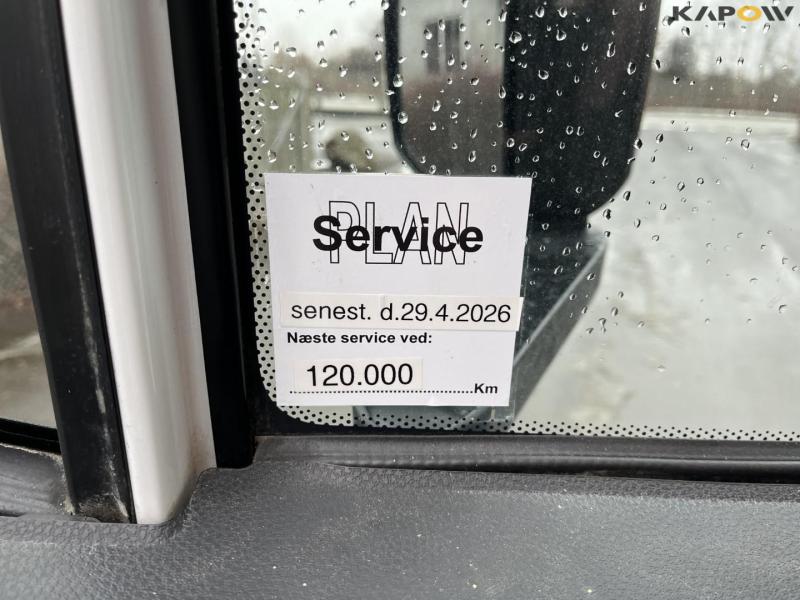 Iveco 120-250 Euro Cargo truck with Ferrari F540 crane 50