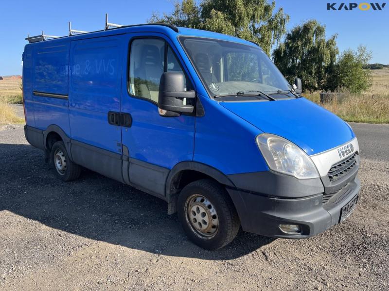 Iveco Daily 29L13 van 3