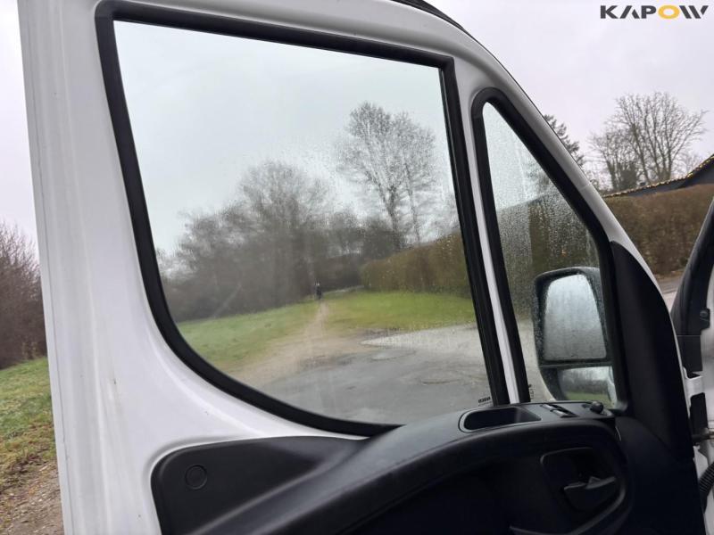 Iveco Daily 35-170 van 40