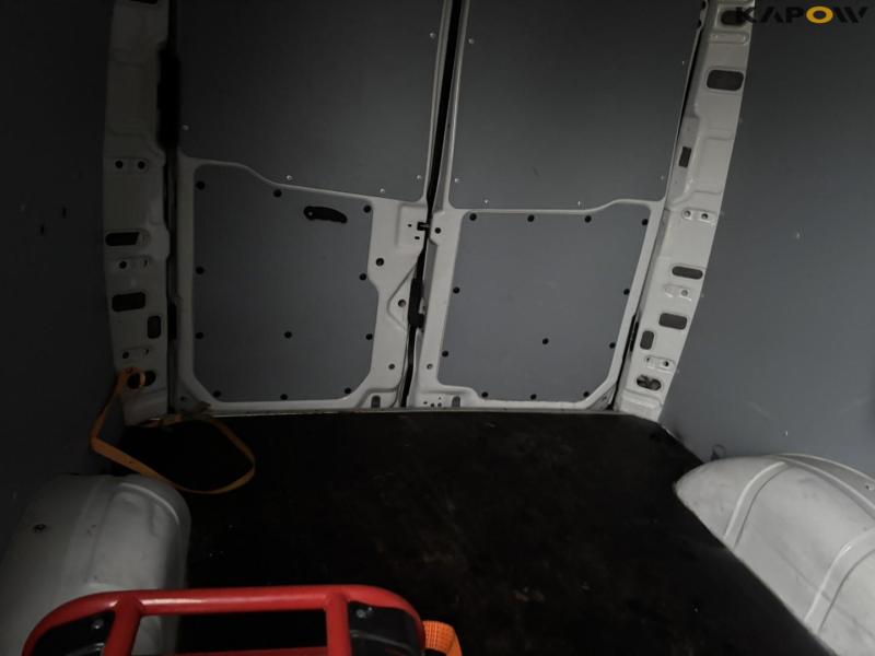 Iveco Daily 35-170 van 61