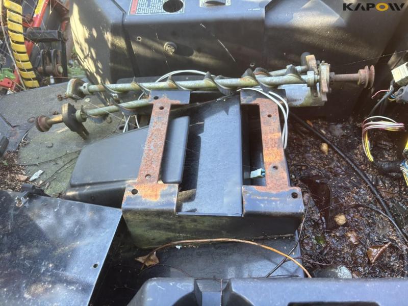 Jacobsen LF3400 4WD cylinder mower 35