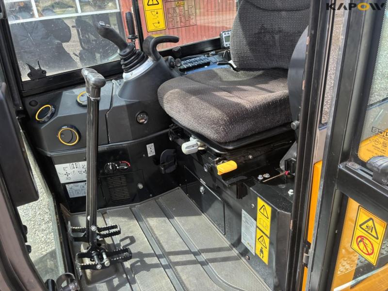JCB 19/C-1 mini excavator 48