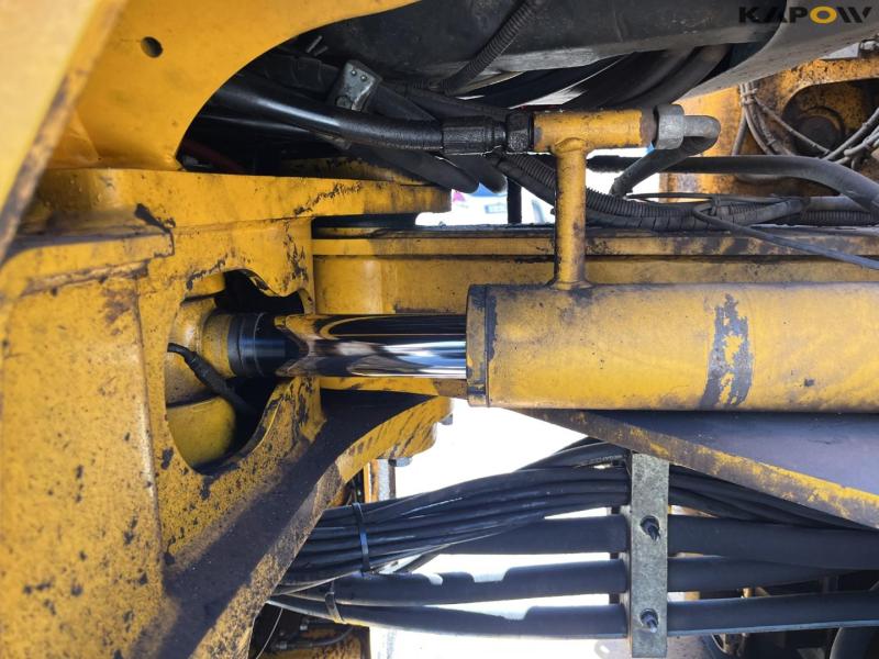 JCB 426E HT wheel loader 29