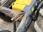 JCB 435 S articulated wheel loader with loading bucket 7