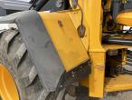 JCB 435 S articulated wheel loader with loading bucket 10