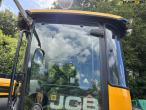 JCB FASTRAC 4220 tractor 54