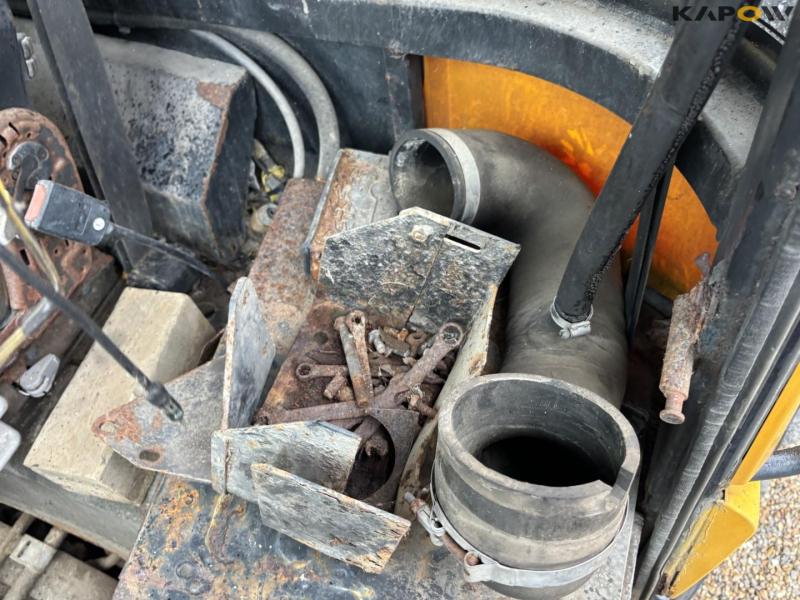 JCB tractor - Burnt 38