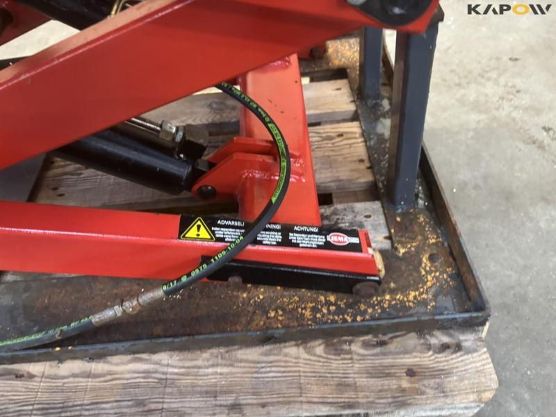 Jema L-DVS-T1 height-adjustable table 11