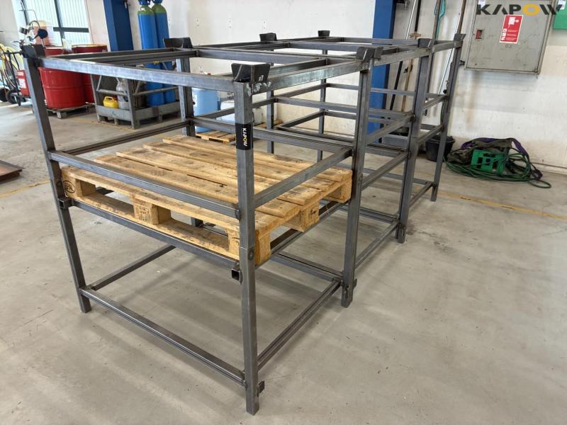 Iron/workpiece racks 1