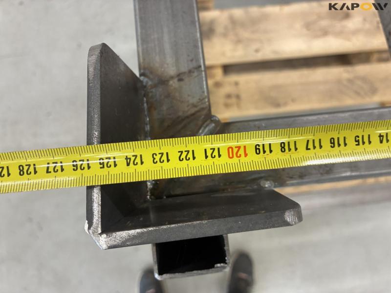Iron/workpiece racks 17