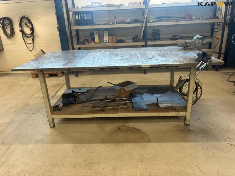 Iron table with vice 2